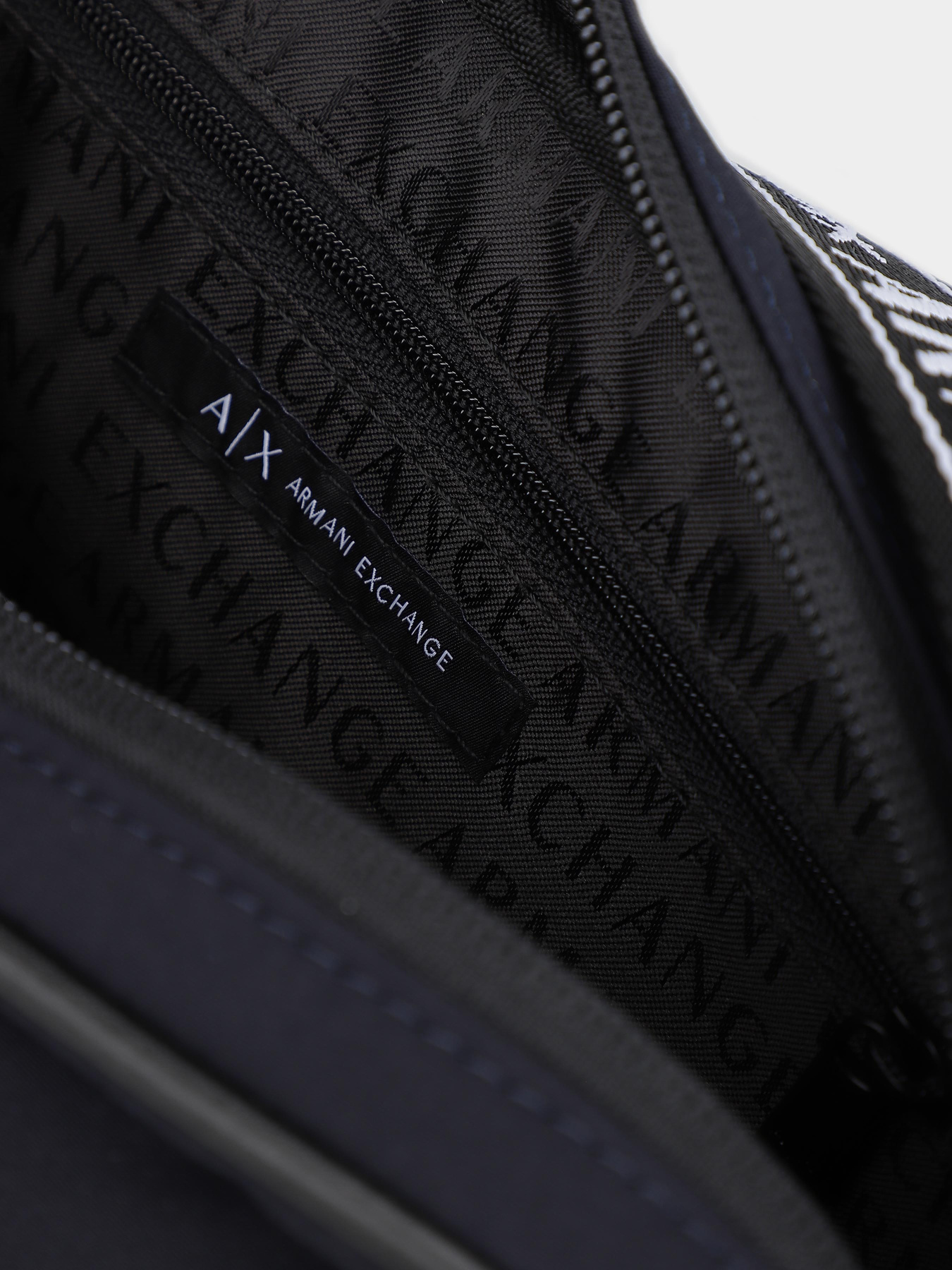 Сумка Armani Exchange модель 952620-4R832-00035 Фото