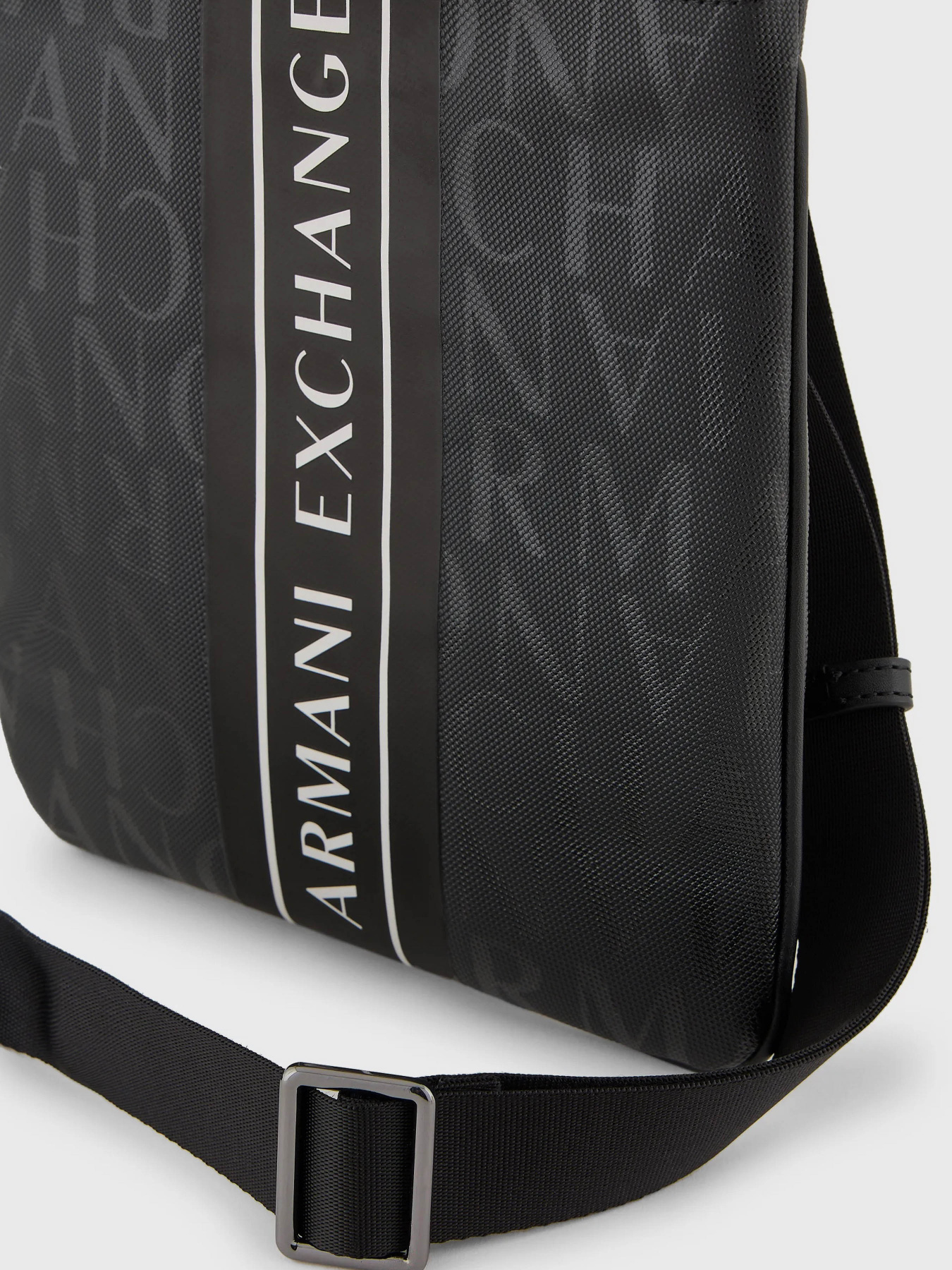 Сумка Armani Exchange Essential модель 952397-CC831-19921 Сумка Armani Exchange Essential модель 952397-CC831-19921 Фото