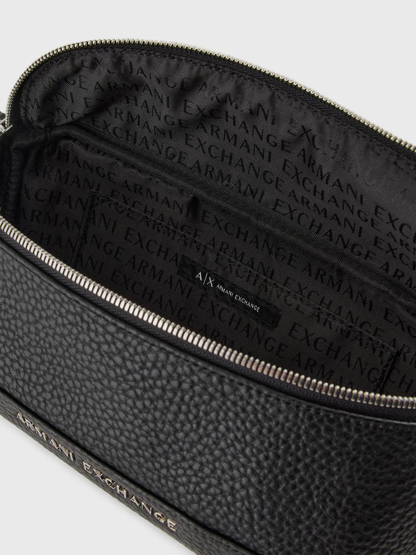 Поясна сумка Armani Exchange модель 952612-CC828-00020 Фото