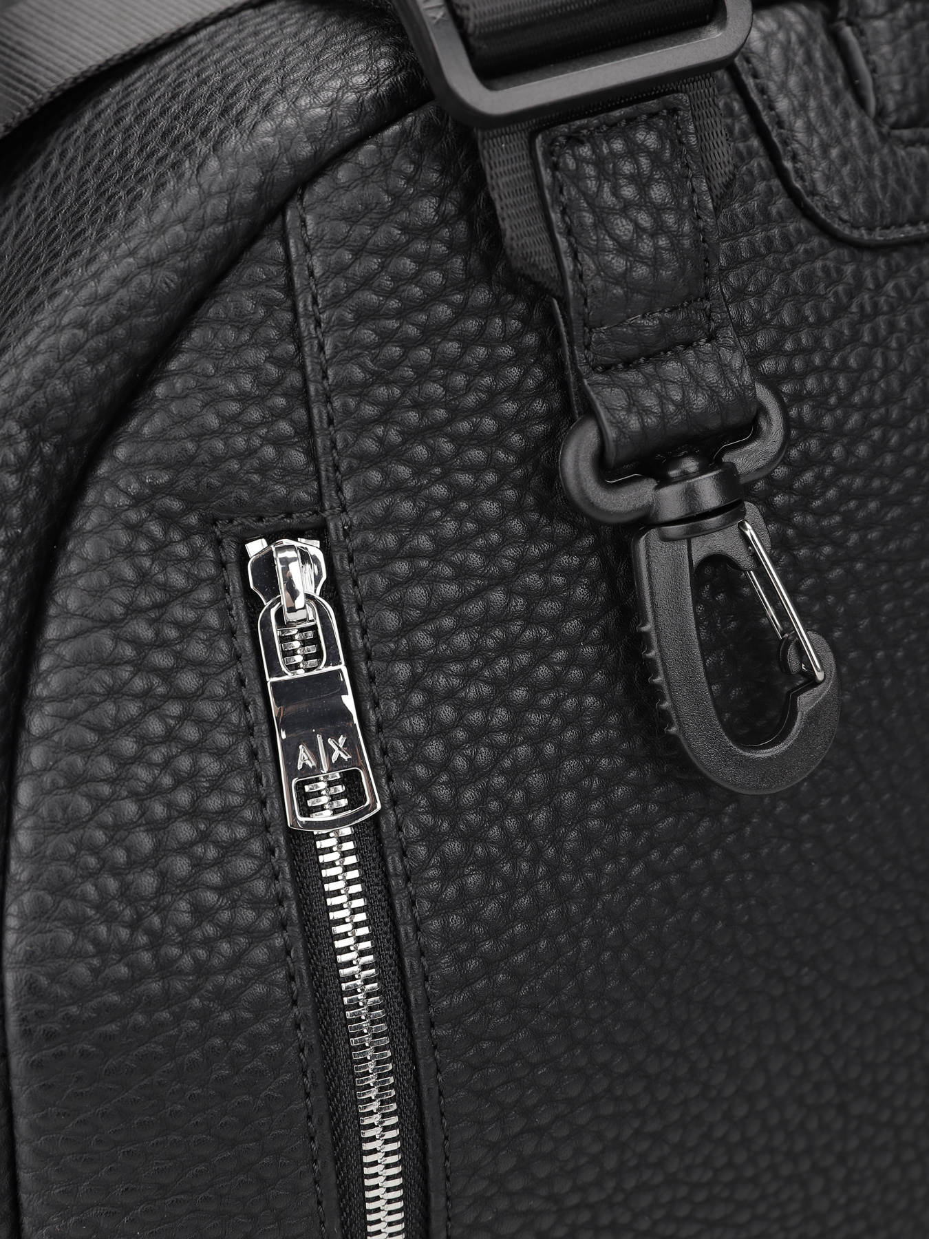 Дорожня сумка Armani Exchange Essential модель 952654-CC828-00020 Фото