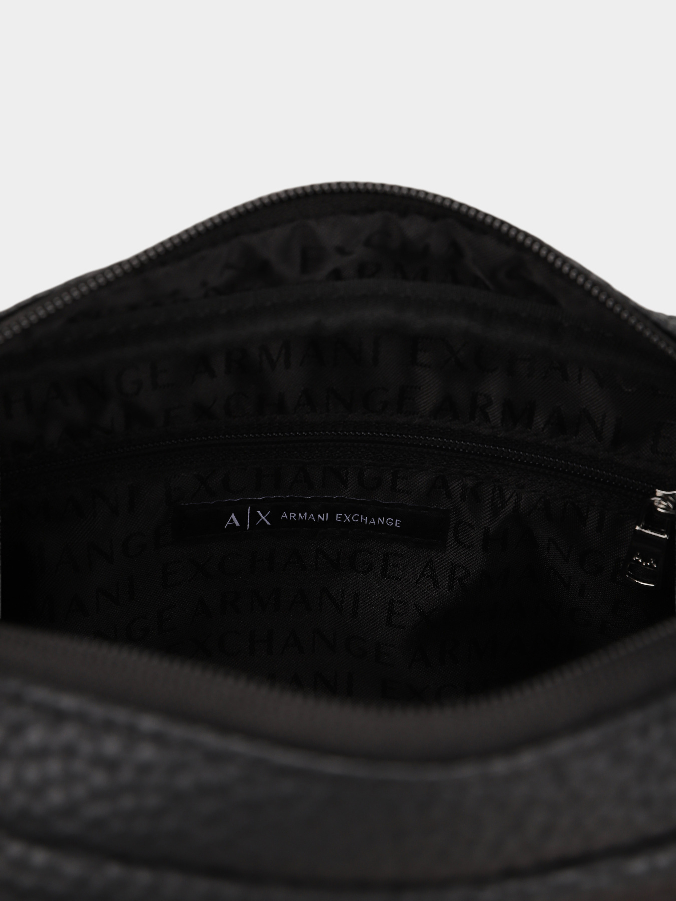 Сумка Armani Exchange модель 958542-CC828-00020 Фото