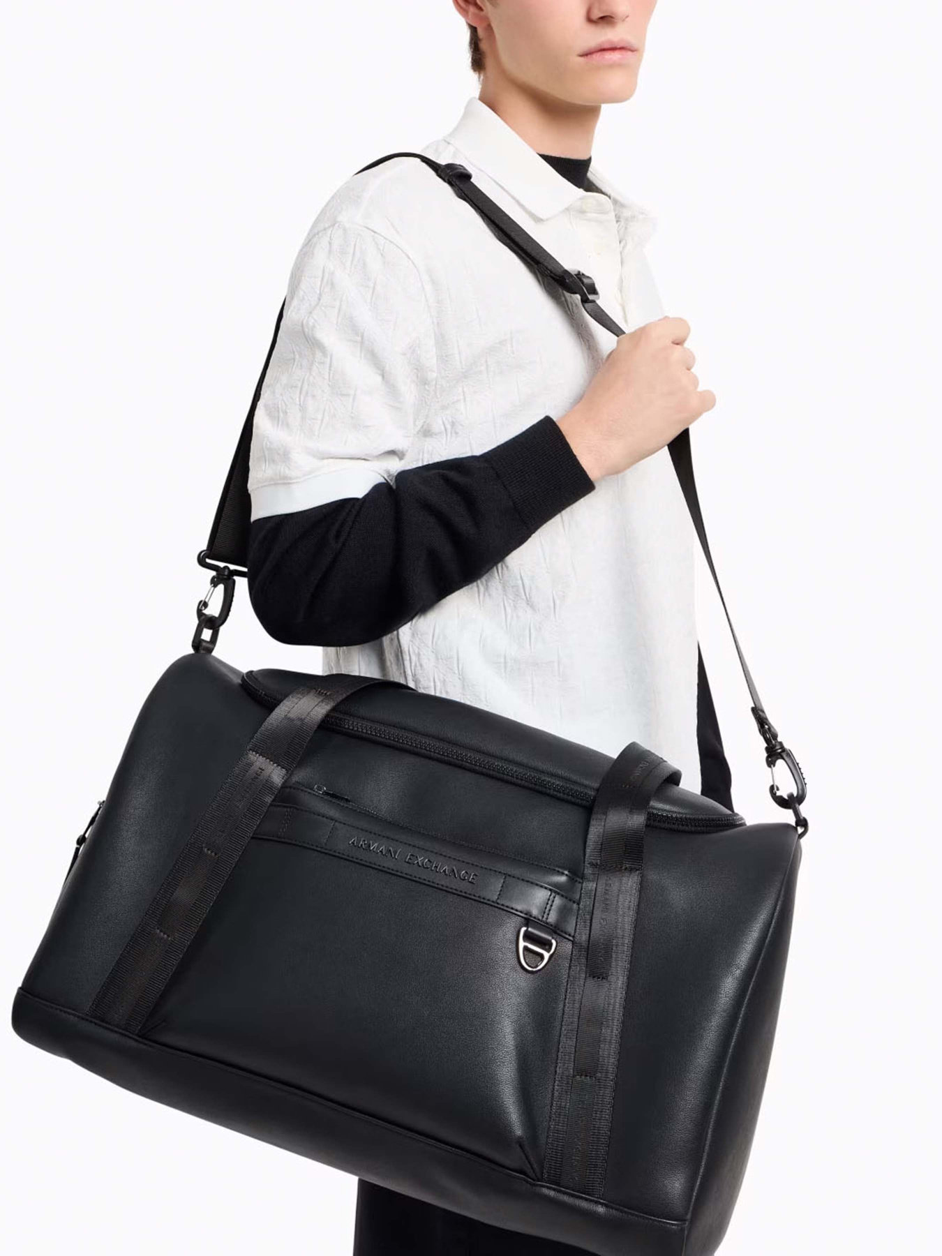 Дорожня сумка Armani Exchange модель XM000143-AF11925-UC001 Фото