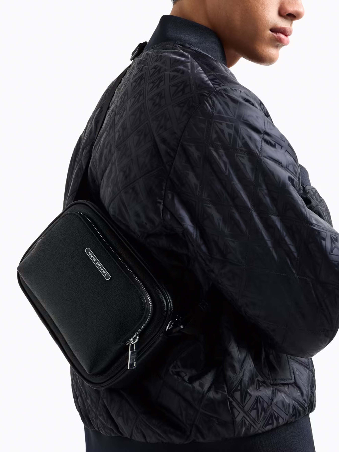 Сумка Armani Exchange модель XM000847-AF12134-UC001 Фото