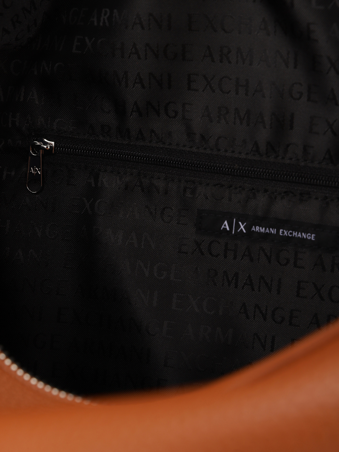 Сумка Armani Exchange модель XW000915-AF11902-U6164 Фото