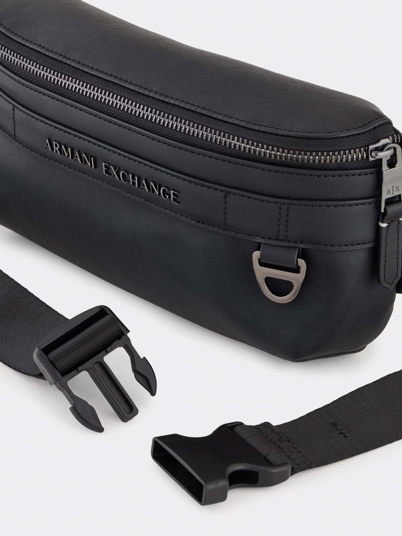 Поясная сумка Armani Exchange модель XM000254-AF11925-UC001 Фото