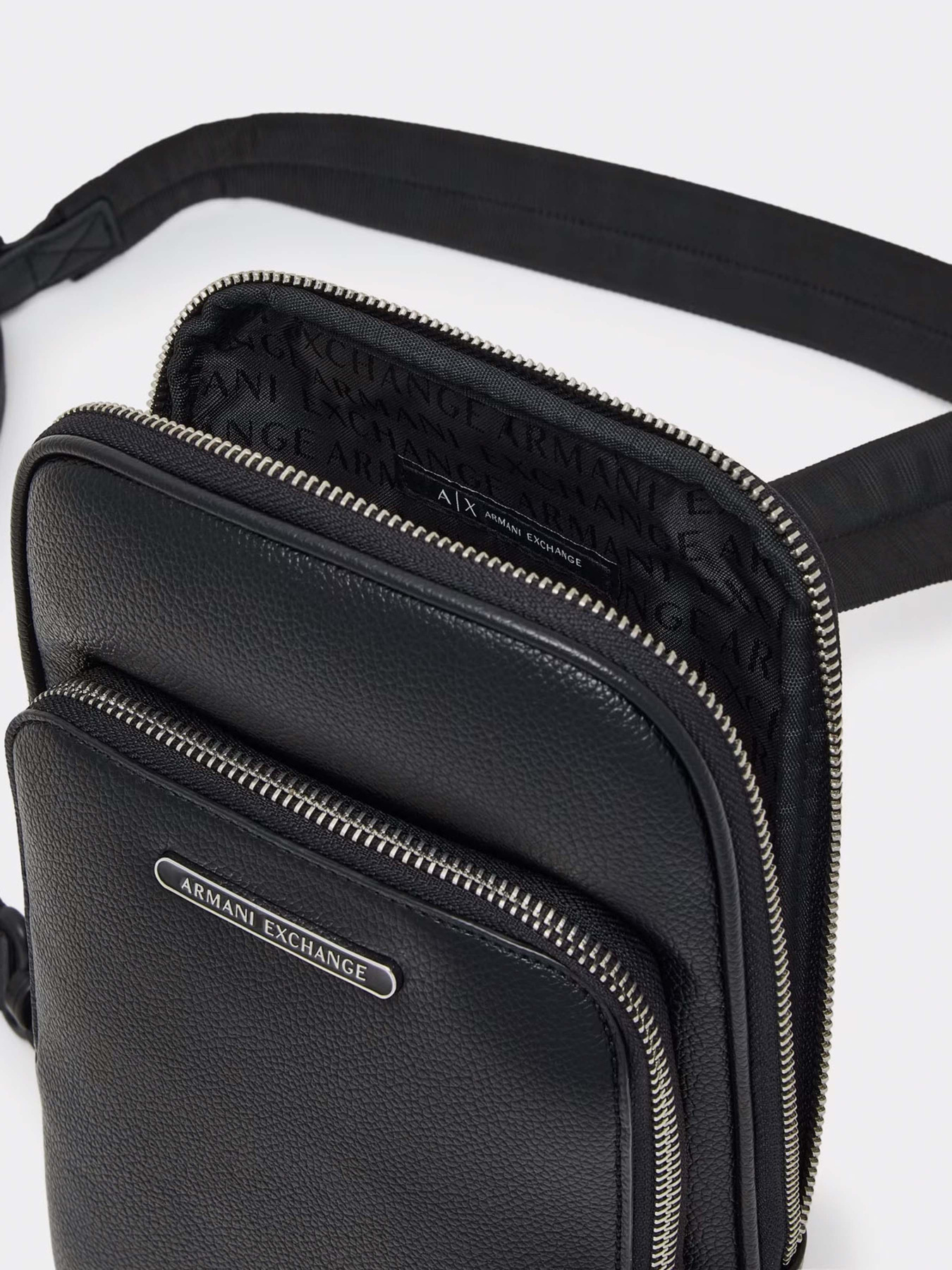 Сумка Armani Exchange модель XM000843-AF12134-UC001 Фото