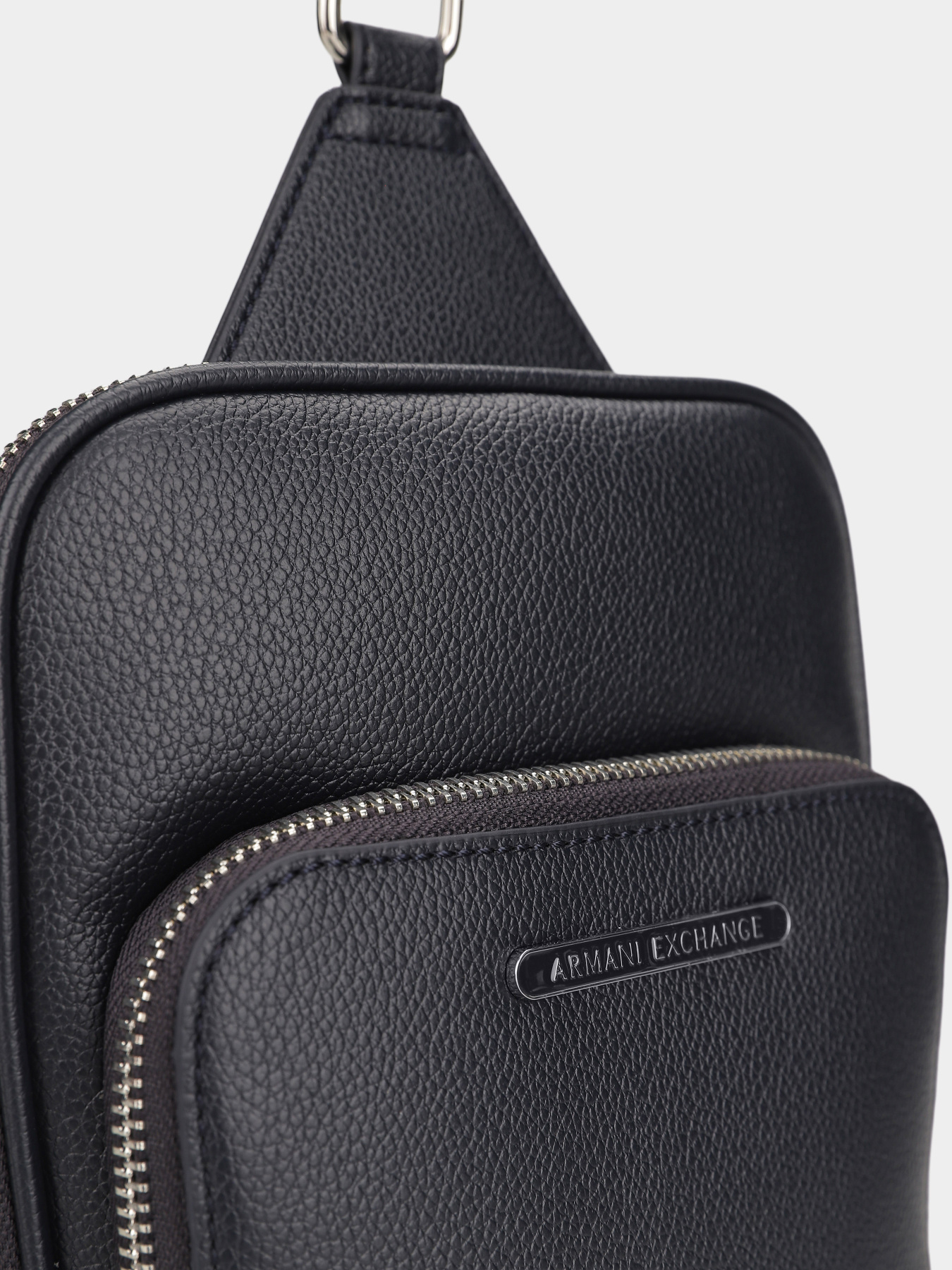 Сумка Armani Exchange модель XM000843-AF12134-UB101 Сумка Armani Exchange модель XM000843-AF12134-UB101 Фото