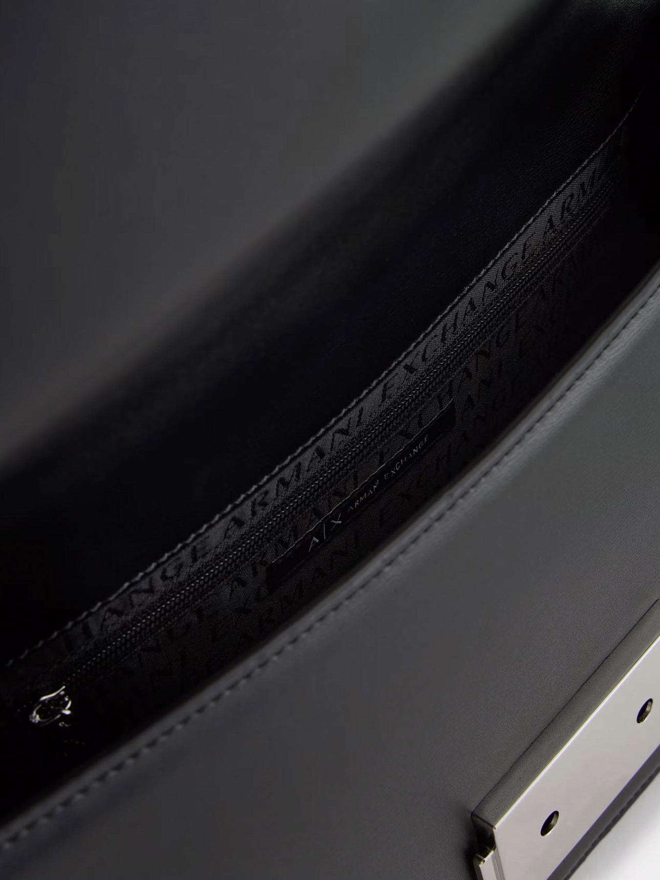 Сумка Armani Exchange модель XW000070-AF12039-UC001 Фото