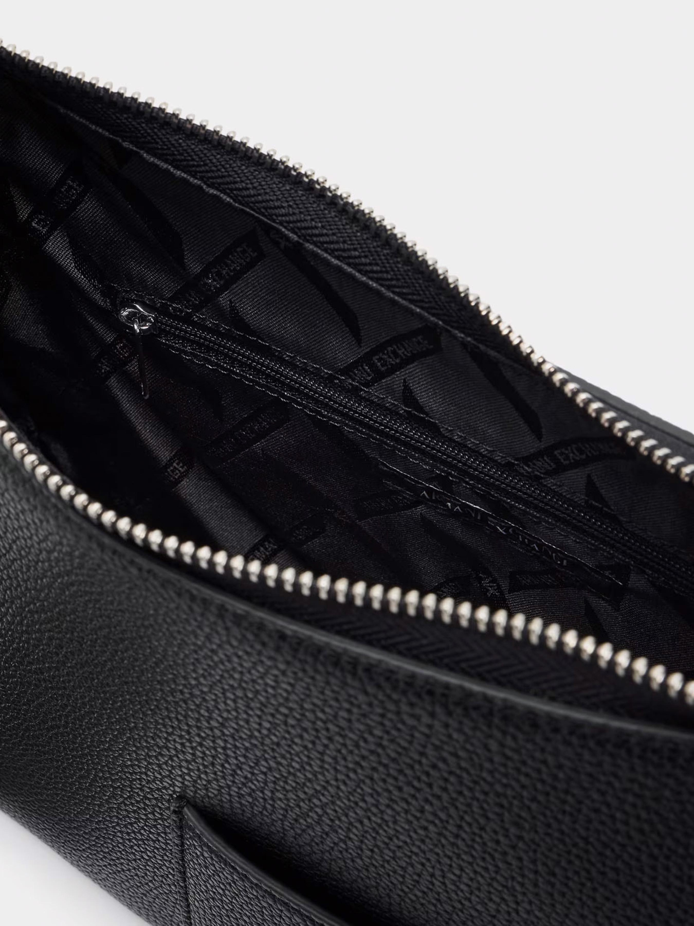 Сумка Armani Exchange модель XW001213-AF15625-UC001 Фото