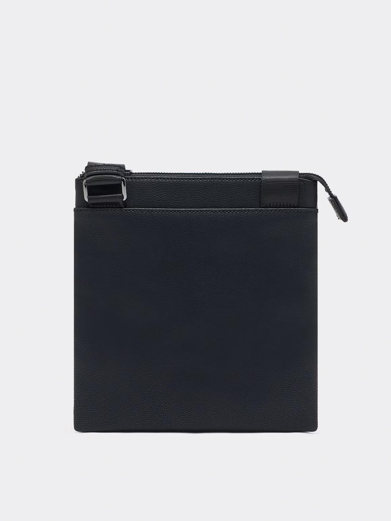 Сумка Armani Exchange модель XM001598-AF17090-UC001 Фото