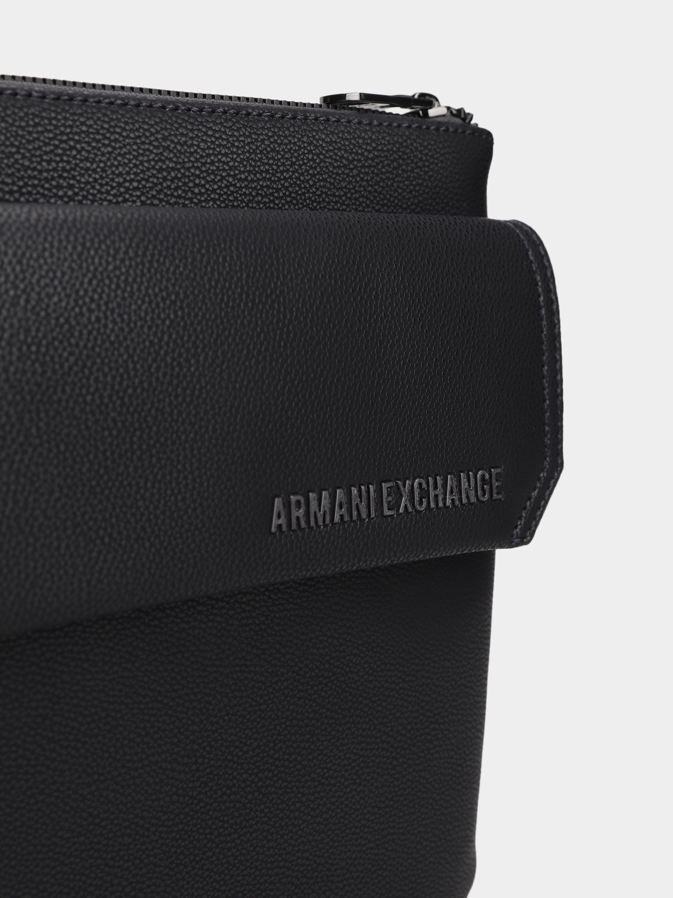 Сумка Armani Exchange модель XM001598-AF17090-UB101 Фото