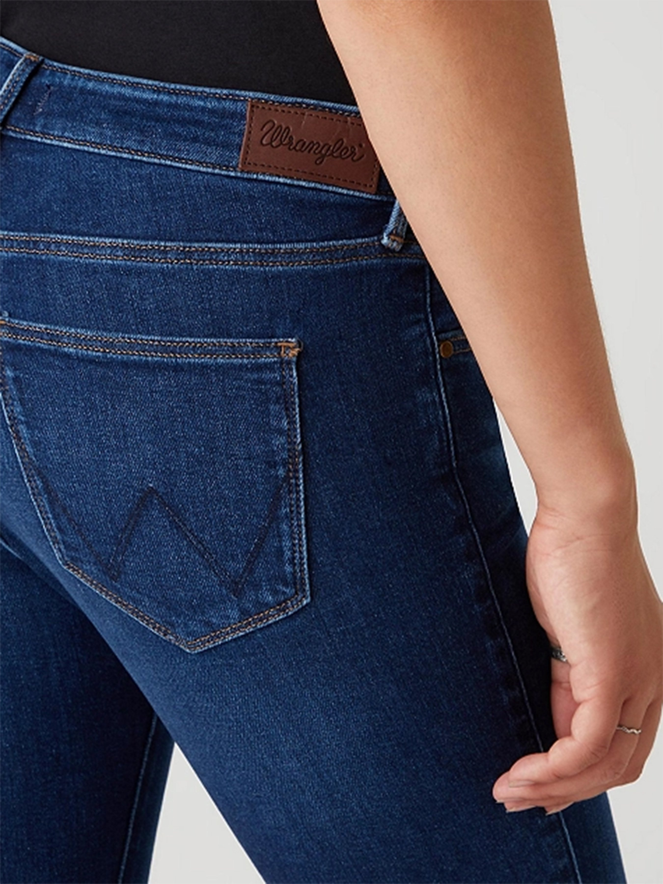 Джинсы Wrangler Skinny модель W28KZM232_32 Фото