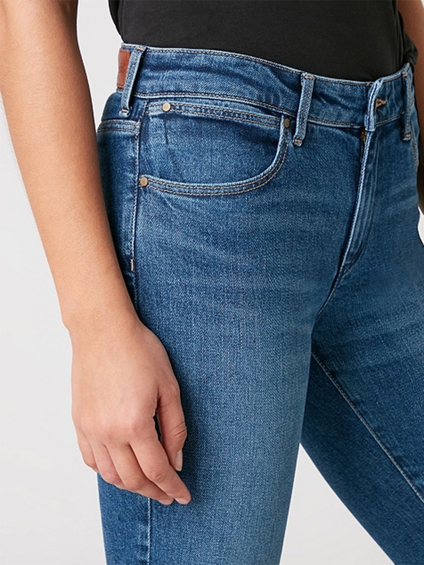 Джинси Wrangler Straight модель W28TJX17T_32 Фото