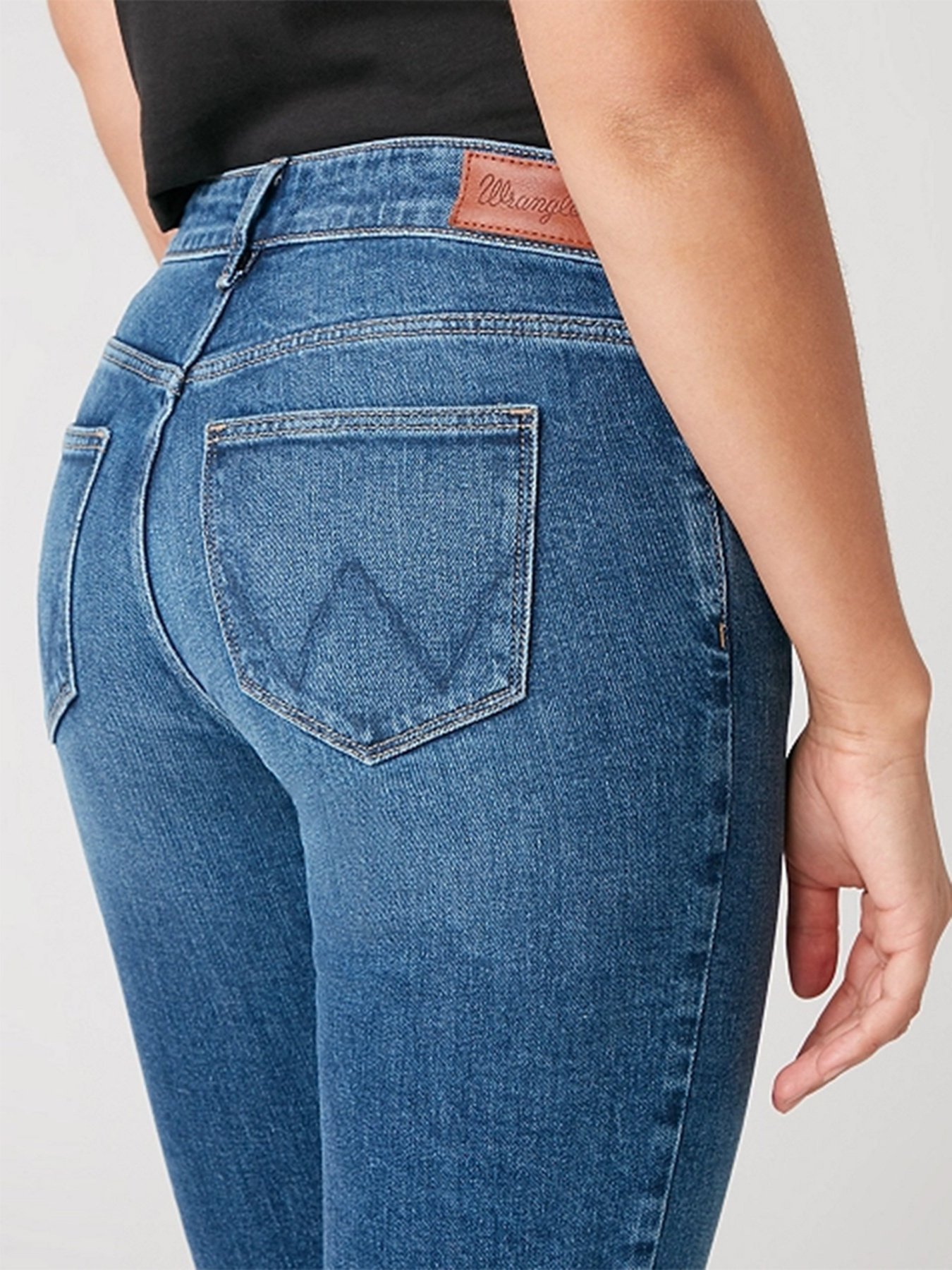 Джинсы Wrangler Straight модель W28TJX17T_32 Фото