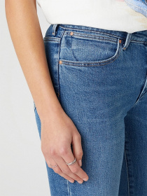 Джинсы Wrangler модель W28LJX28Z_32 Фото