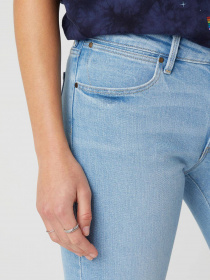 Зауженные джинсы Wrangler Slim модель W28LZH280_32 Фото