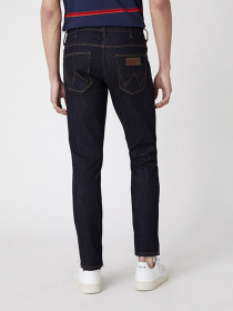 Завужені джинси Wrangler Larston Slim модель W18SP690A_32 Фото