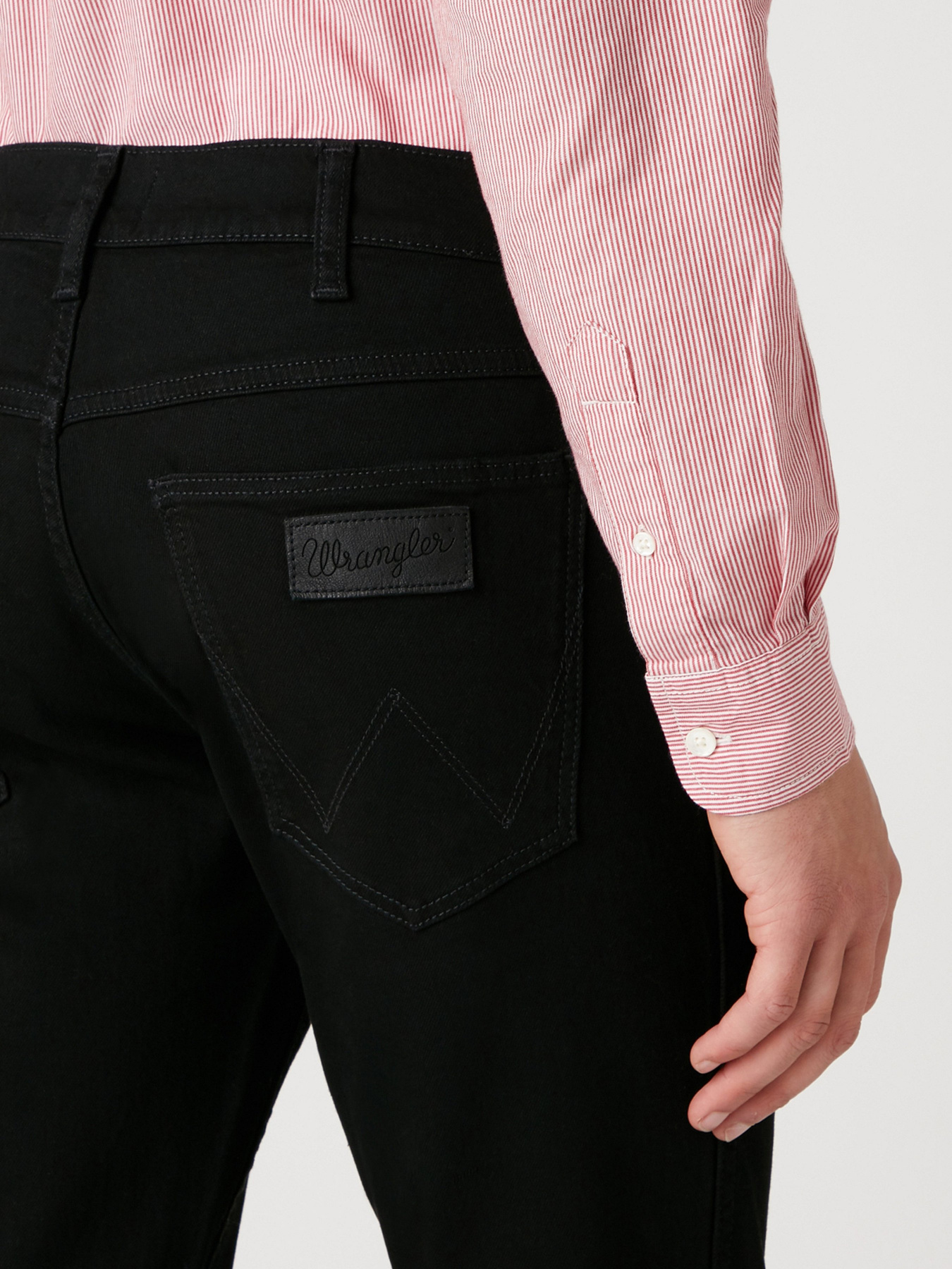 Прямые джинсы Wrangler Regular модель W15QHP19A_32 Фото