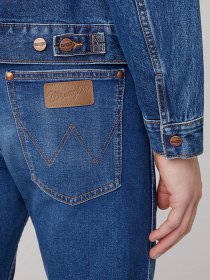 Джинсовая куртка Wrangler ICONS модель W4MJUG923 Фото