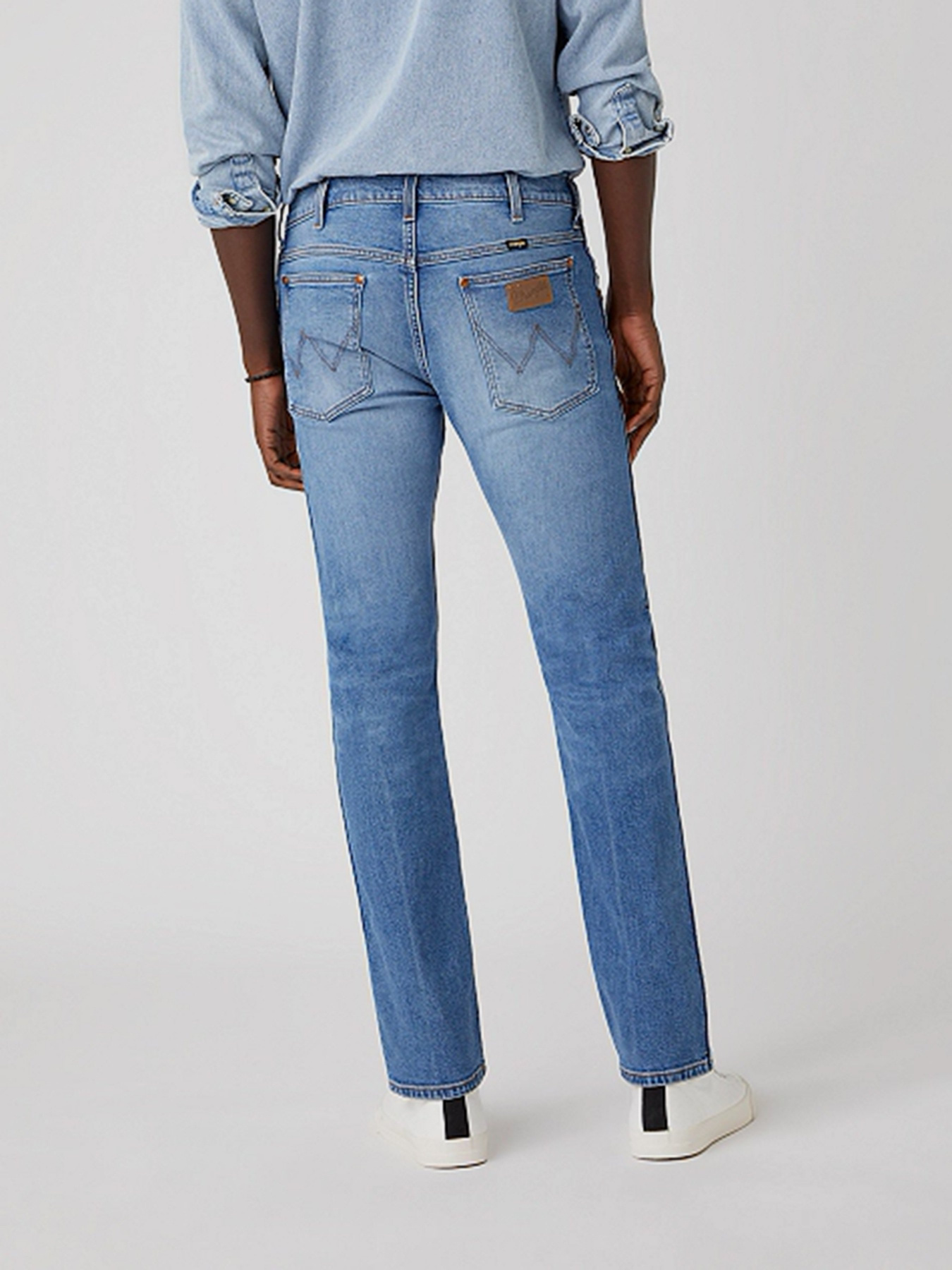 Джинсы Wrangler The Wrider Slim модель W1MZUH12K_32 Джинсы Wrangler The Wrider Slim модель W1MZUH12K_32 Фото