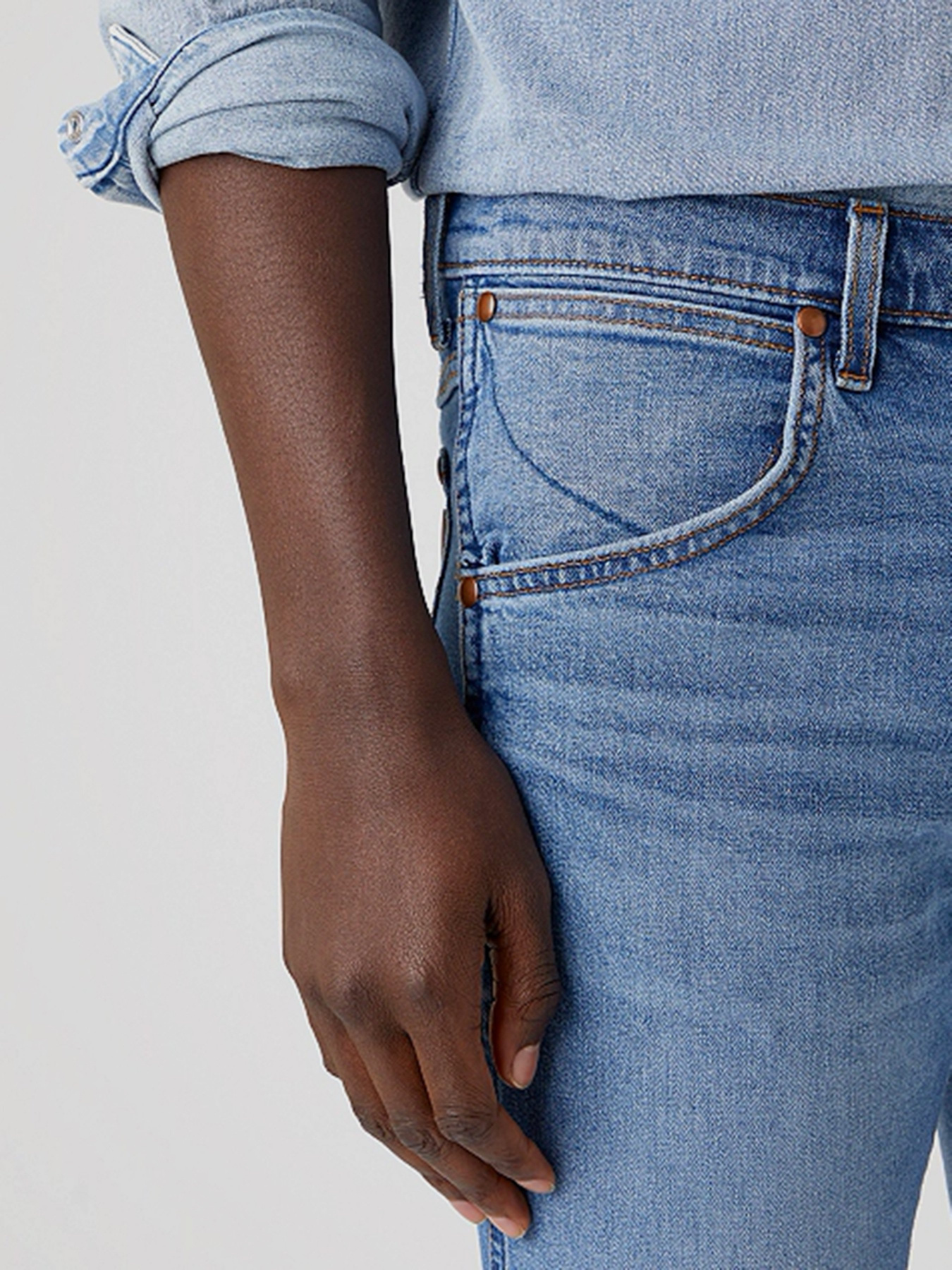 Джинсы Wrangler The Wrider Slim модель W1MZUH12K_32 Джинсы Wrangler The Wrider Slim модель W1MZUH12K_32 Фото