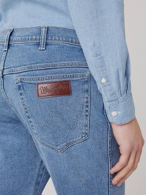 Джинсы Wrangler Texas модель W12TKP34F_34 Фото