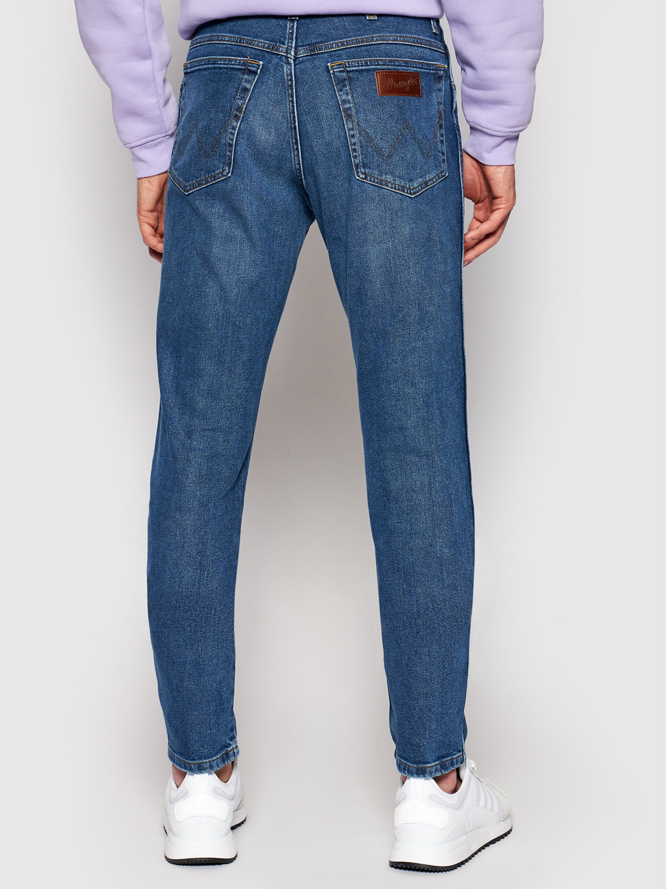 Джинсы Wrangler модель W12TU542Q Фото