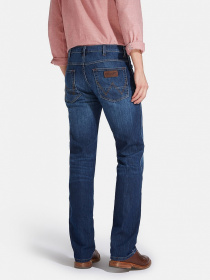 Прямые джинсы Wrangler Arizona Straight Classic модель W12OUJ47R_32 Фото
