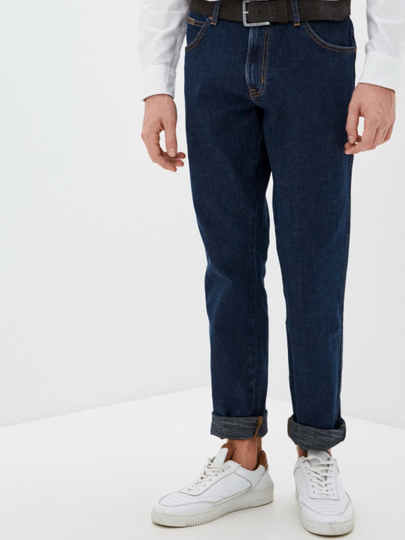 Зауженные джинсы Wrangler Texas Slim модель W12S8311U_32 Фото