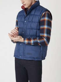 Жилет Wrangler модель W4C7WRB16 Фото