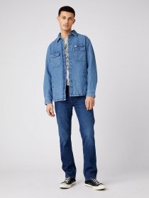 Джинсы Wrangler модель W15QU551Q_32 Фото