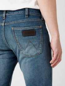Джинсы Wrangler Regular модель W15Q2837J_32 Фото