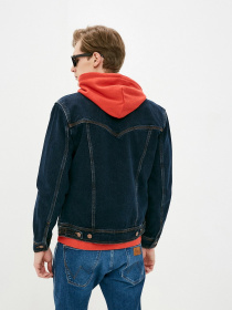 Джинсова куртка Wrangler модель W41001705 Фото