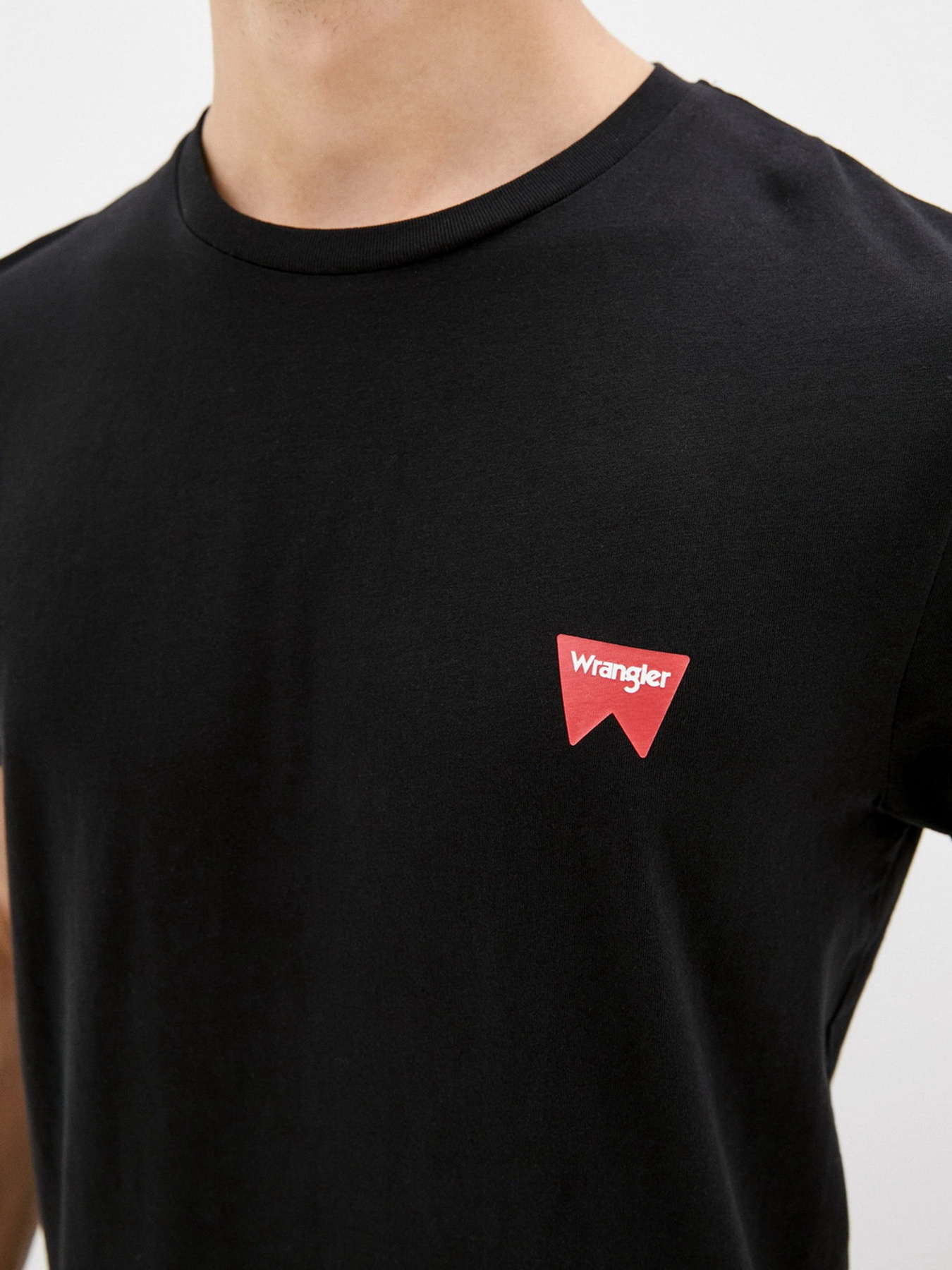 Футболка Wrangler Sign Off модель W7C07D301 Фото