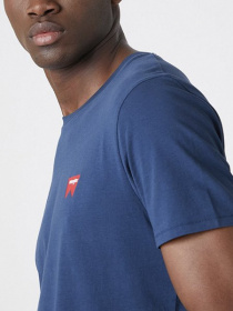 Футболки и поло Wrangler Sign Off модель W7C07D3B1 Фото