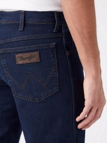 Прямі джинси Wrangler модель W1217500132_32 Фото