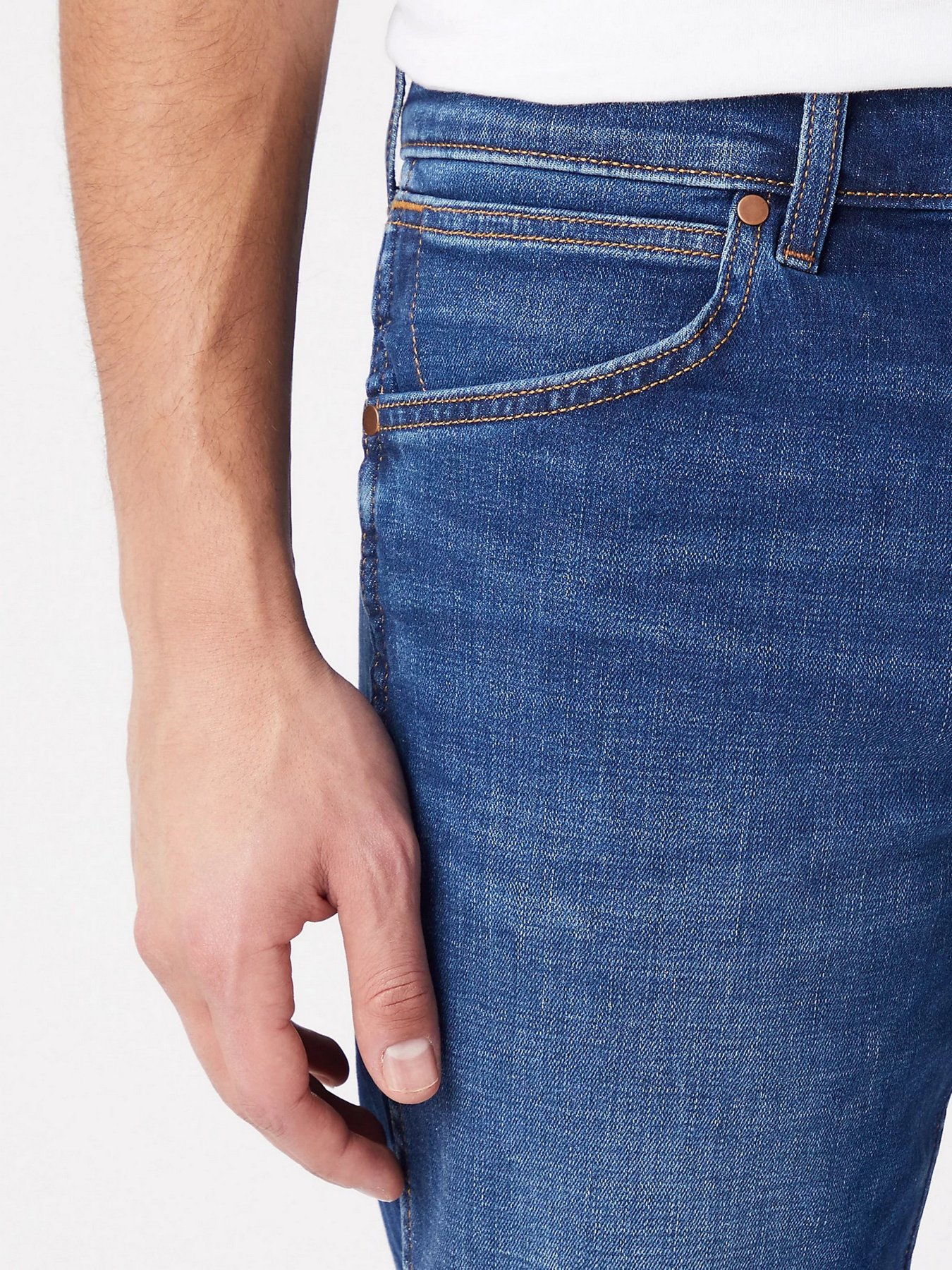 Прямые джинсы Wrangler модель W15QCJ02732_32 Фото