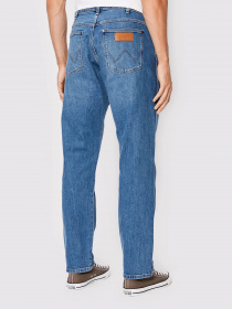 Зауженные джинсы Wrangler модель W16VJX21Y32_32 Зауженные джинсы Wrangler модель W16VJX21Y32_32 Фото