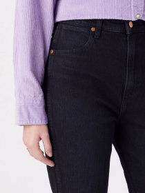 Широкие джинсы Wrangler Wild West Prudence модель W2H241Z2832_32 Фото