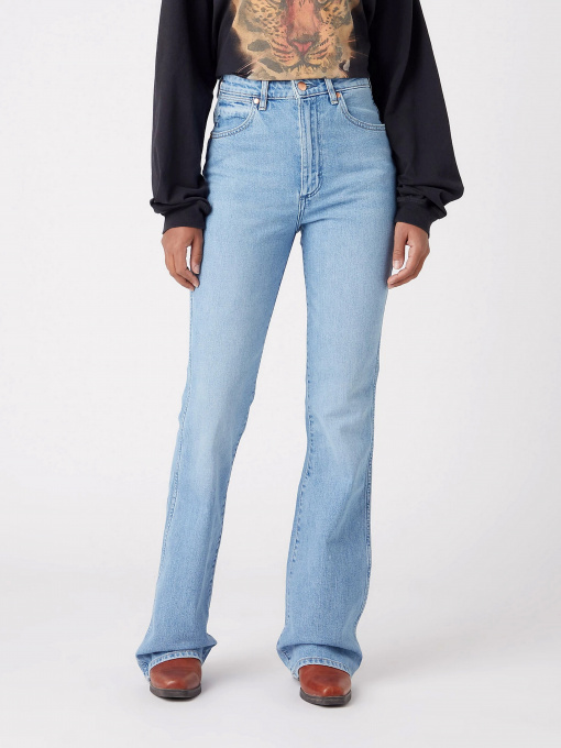 Расклешенные джинсы Wrangler модель W2H358Z1932_32 Фото