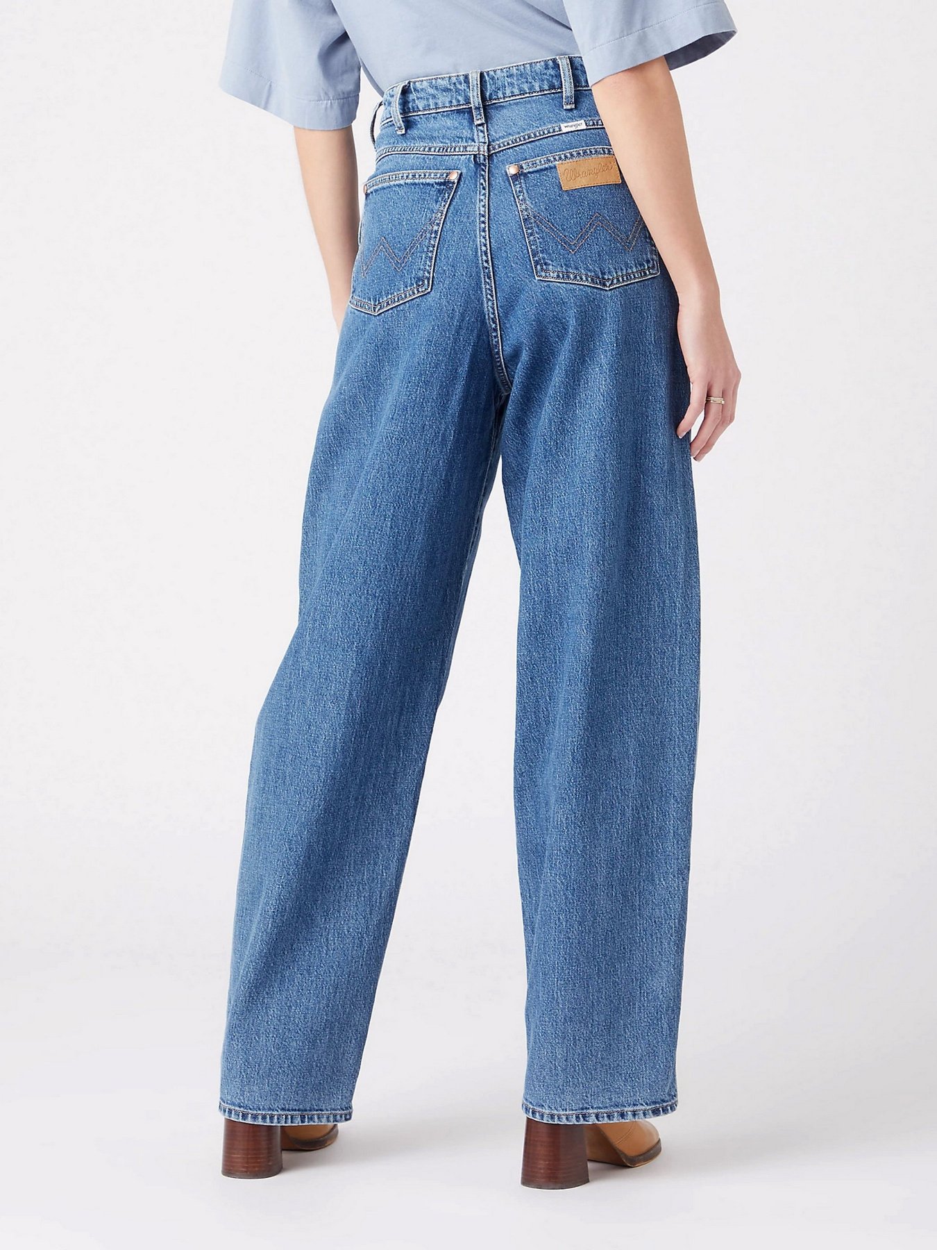 Прямі джинси Wrangler модель W2H716Z1832_32 Фото