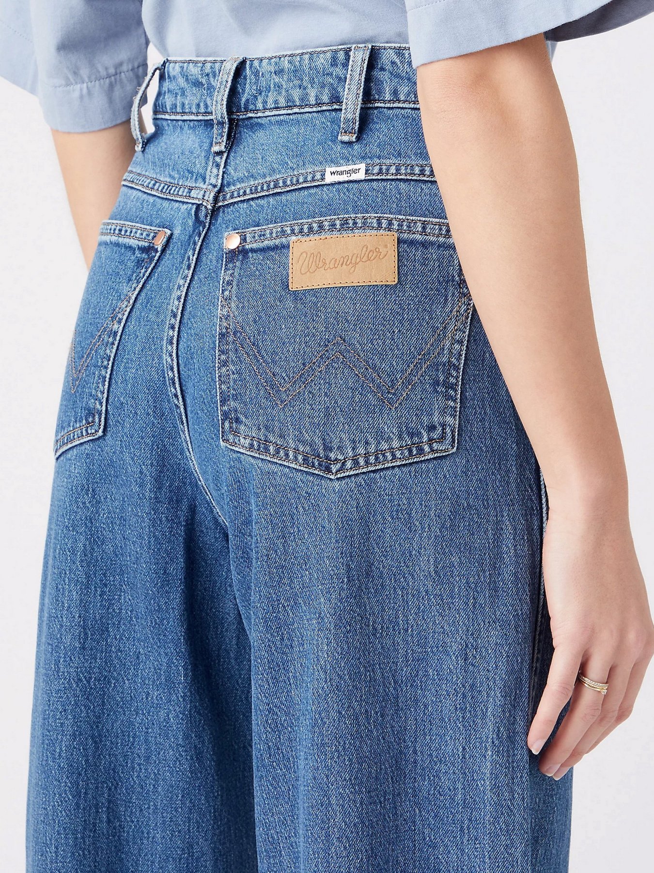 Прямі джинси Wrangler модель W2H716Z1832_32 Фото