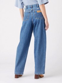 Прямые джинсы Wrangler модель W2H716Z1832_32 Фото