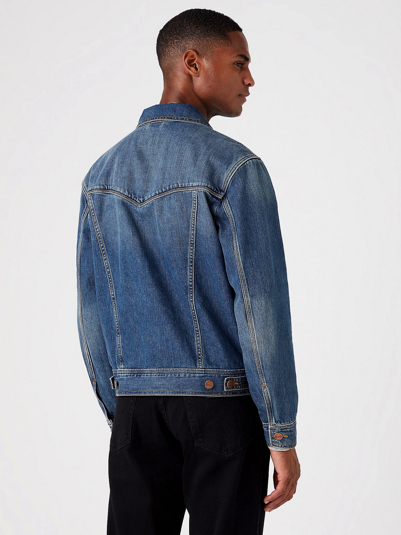 Джинсовая куртка Wrangler модель W4481514V00 Джинсовая куртка Wrangler модель W4481514V00 Фото