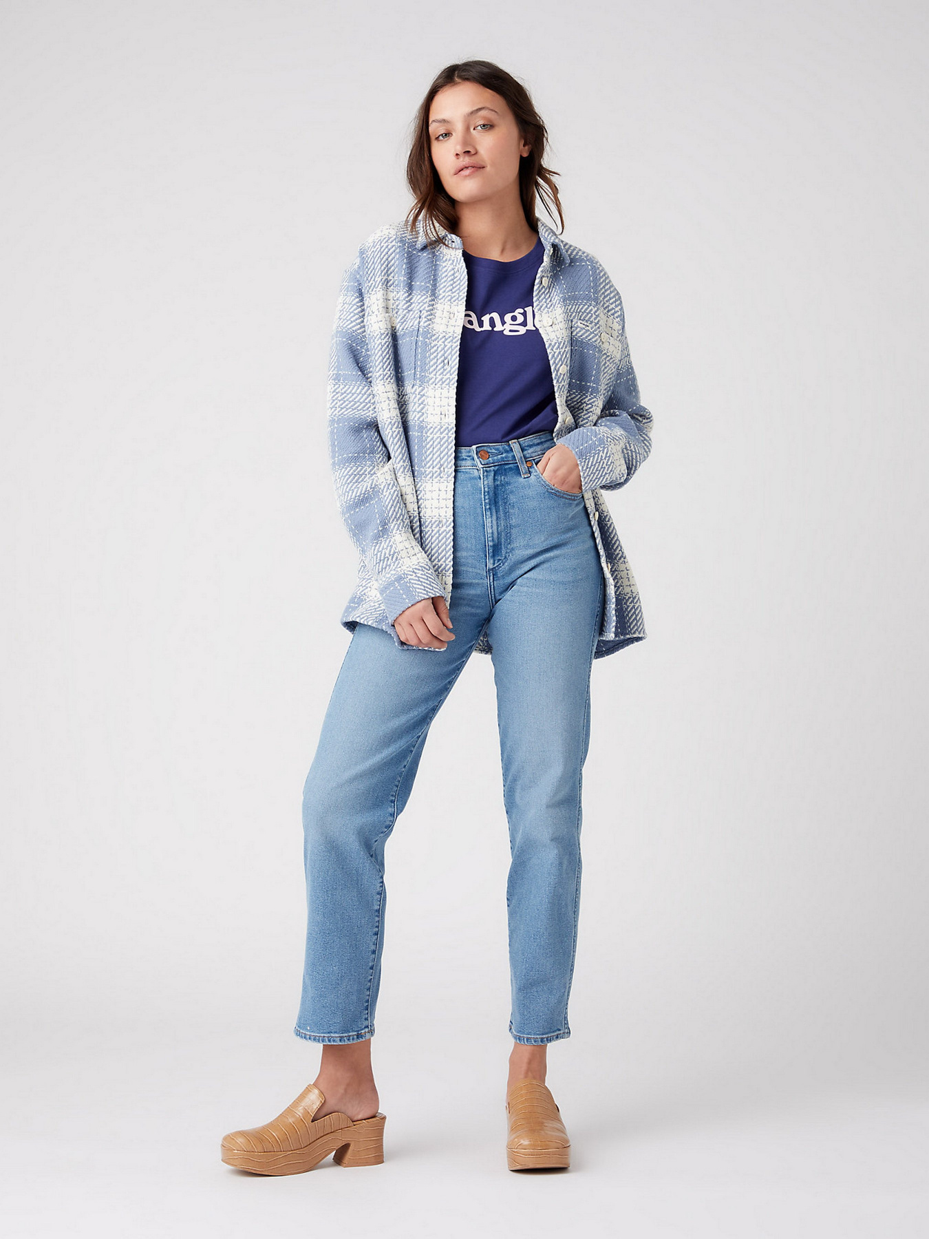 Футболка Wrangler Round Tee модель W7N4D3B5100 Фото