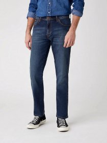 Прямі джинси Wrangler Texas Low Stretch модель W12183947_32 Фото