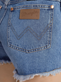 Джинсовые шорты Wrangler Reworked Short модель W23K73216 Джинсовые шорты Wrangler Reworked Short модель W23K73216 Фото