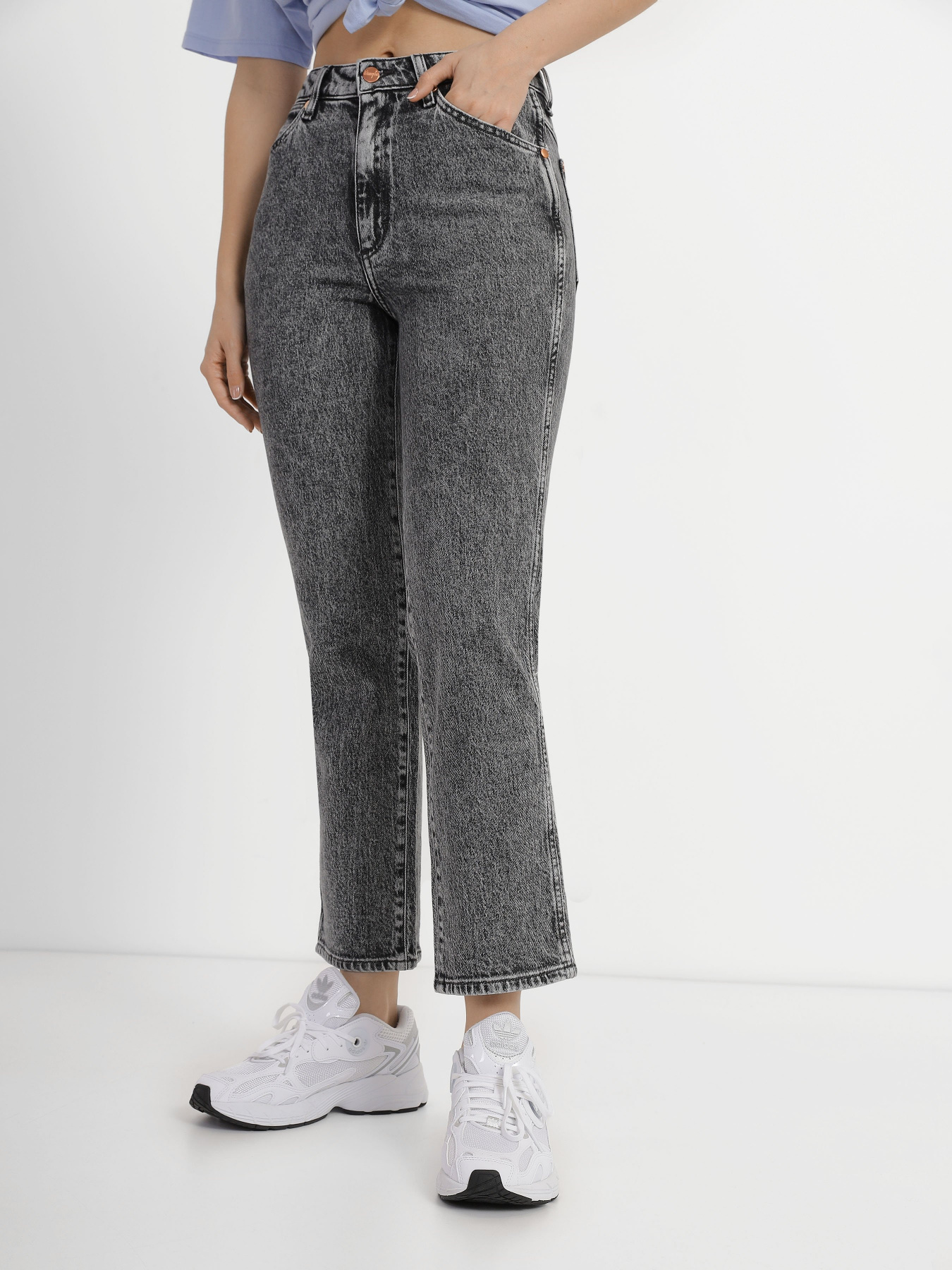 Прямые джинсы Wrangler Wild West модель W2H24132N_32 Прямые джинсы Wrangler Wild West модель W2H24132N_32 Фото