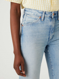 Расклешенные джинсы Wrangler Wanderer модель W2H4DE33I_32 Фото