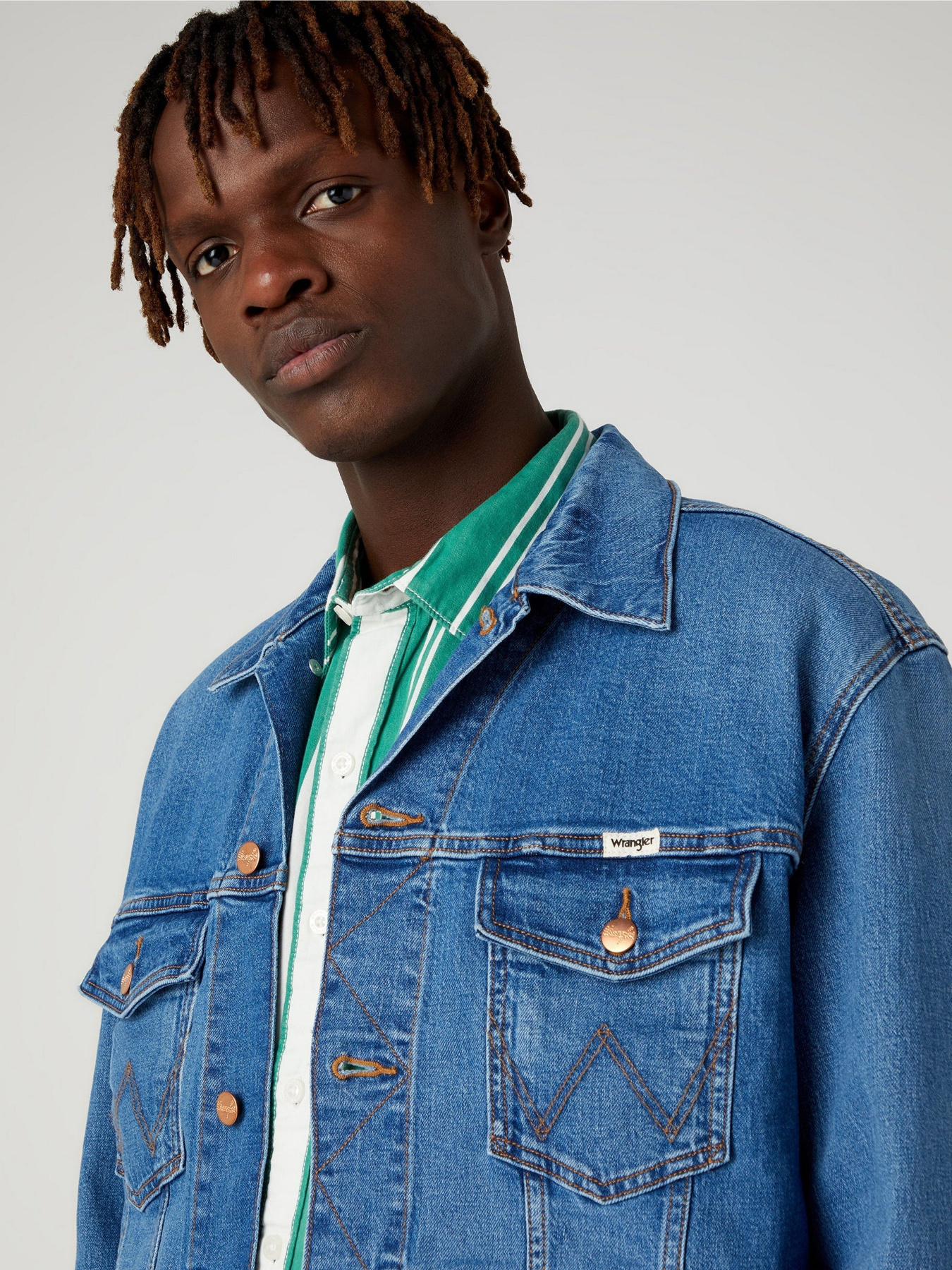 Джинсова куртка Wrangler Anti Fit модель W459DNY96 Фото